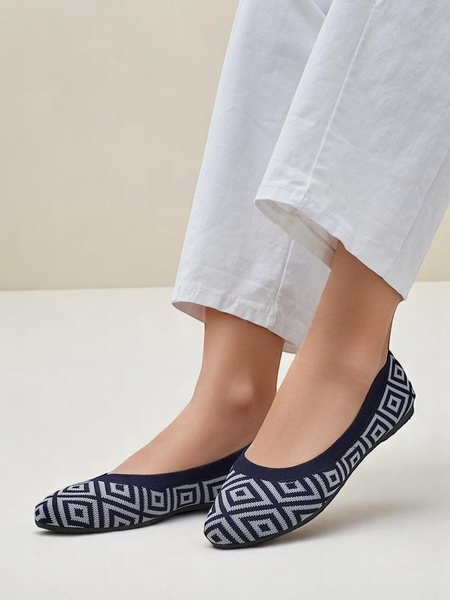 Royalfashion Materiałowe damskie baleriny z geometrycznym printem Metric