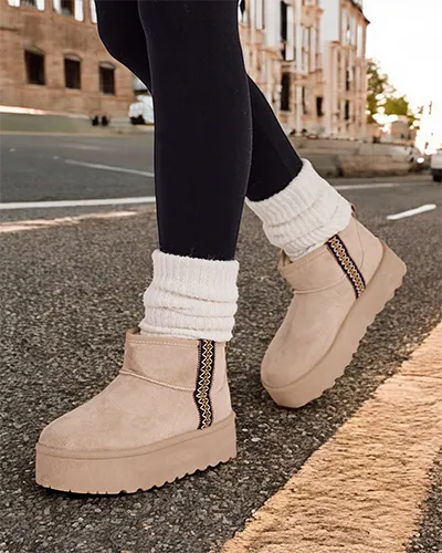 Royalfashion Krótkie buty a'la śniegowce damskie Haluzi
