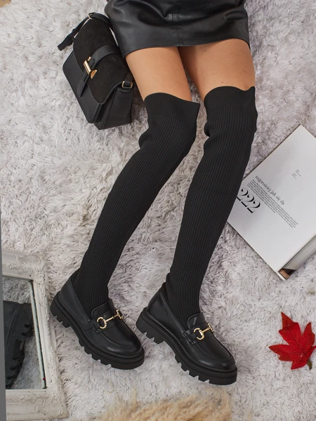 Długie damskie wsuwane kozaki z ozdobą Novera