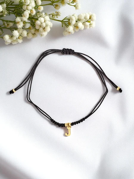 Bransoletka damska z literką "J"