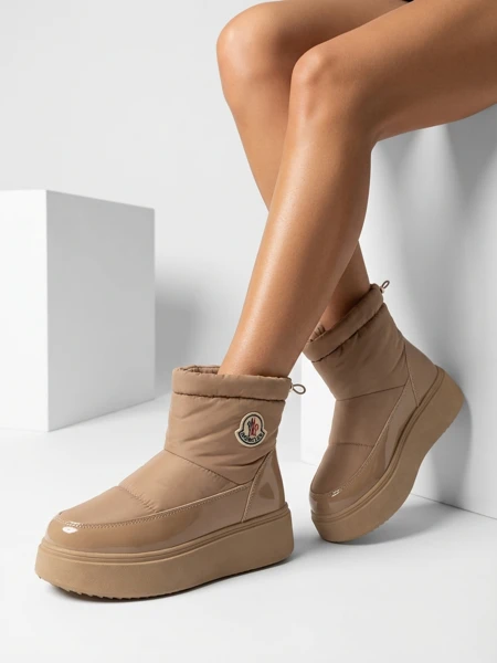 Royalfashion Wsuwane śniegowce damskie w brązowym kolorze Ademra