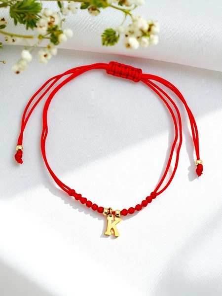 Жіночий браслет з літерою K