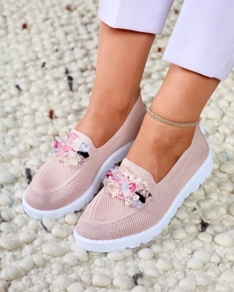 Royalfashion Różowe damskie zdobione półbuty slip on Enweta