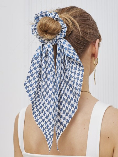 Royalfashion Gumka do włosów ze wstążką w kratkę Kratella