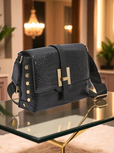 Royalfashion Lakierowana mała damska torebka z eko skóry Nexa Vale