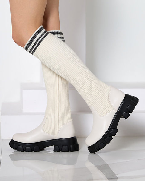 Royalfashion Wysokie wsuwane kozaki damskie w kolorze ecru Alerpi