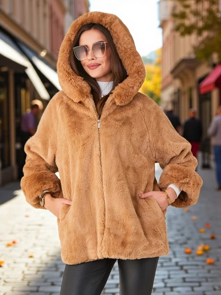 Royalfashion Kurtka damska z imitacji futra
