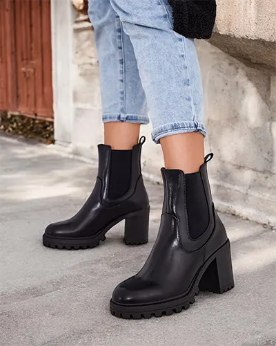 Royalfashion Botki damskie na słupku Tites