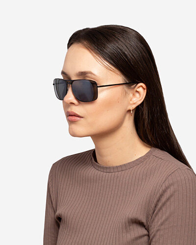 Royalfashion Okulary przeciwsłoneczne w czarnej oprawce