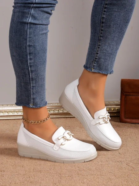 Royalfashion Mokasyny damskie na niskim koturnie Hofride