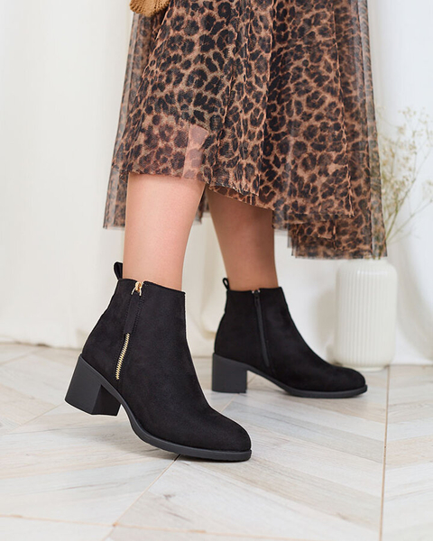 Royalfashion Czarne eko zamszowe botki damskie na niskim słupku Rejerry