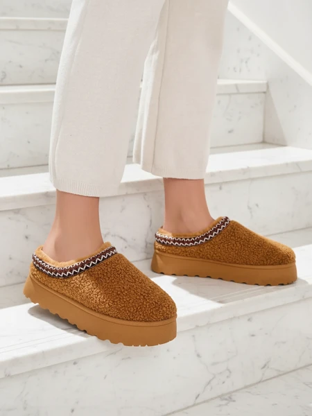 Royalfashion Krótkie buty a'la śniegowce damskie Selio
