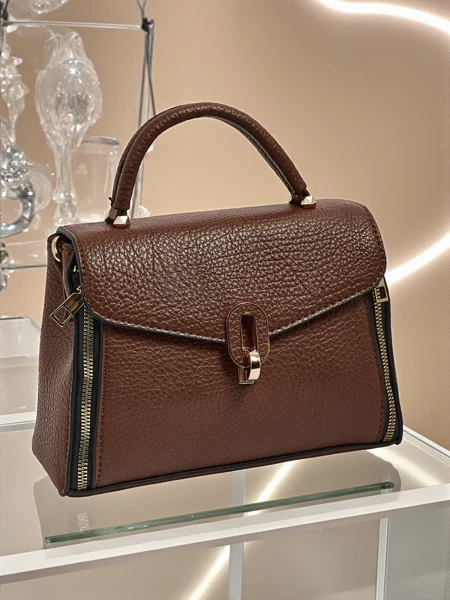 Mała damska torebka z eko skóry Celoura