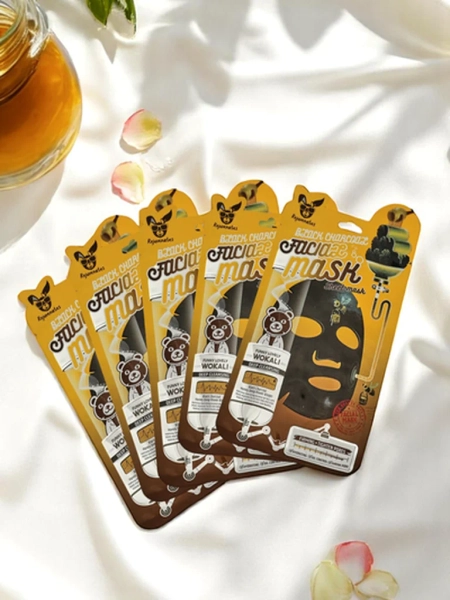 Maseczka do twarzy miodowa- nawilża, rozświetla i tonuje