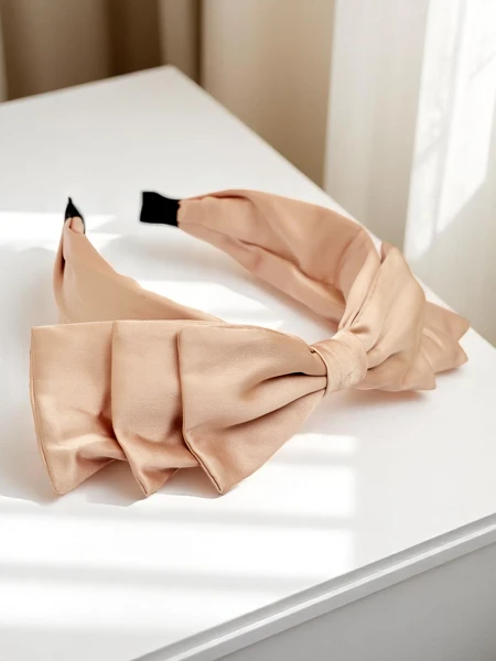 Royalfashion Opaska do włosów satynowa z kokardką Celine