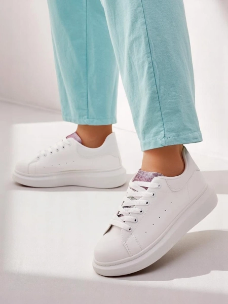 Royalfashion Sportowe sneakersy damskie na platformie Issa