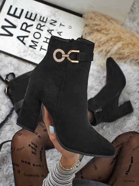 Botki damskie eko zamszowe na słupku Victi