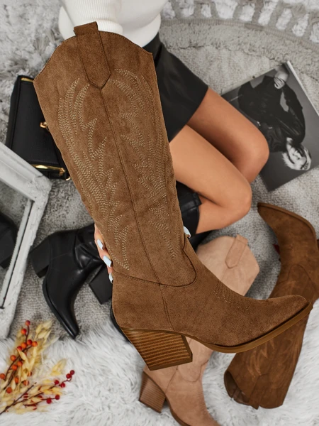 Жіночі козаки типу ковбойки Marivelle