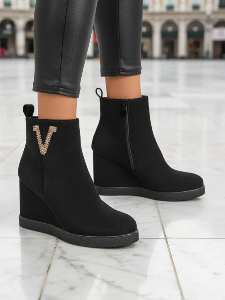 Royalfashion Botki damskie na koturnie Nerias