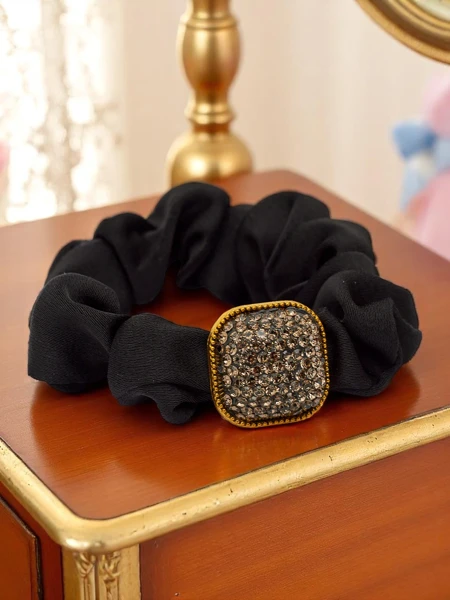 Royalfashion Gumka do włosów z ozdobną cyrkonią Satin Shine