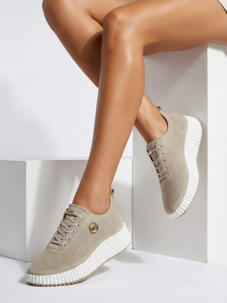 Royalfashion Sportowe sneakersy damskie ażurowe Tobin