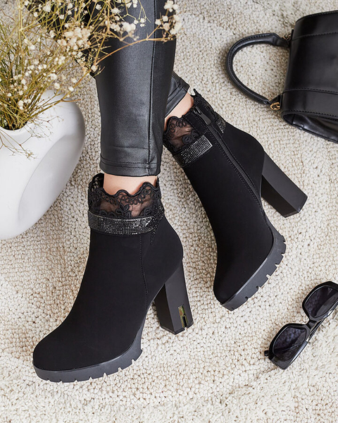 Royalfashion Damskie botki na słupku z ozdobą Leroleda