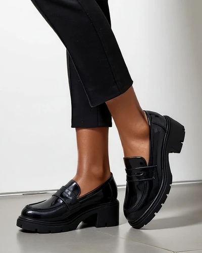 Royalfashion Mokasyny damskie na niskim obcasie Tollino