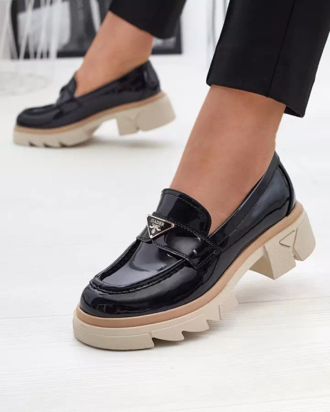 Лаковані жіночі чорні мокасини з декором Sarix - Взуття