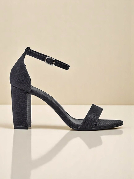 Royalfashion Błyszczące damskie sandały Stella Glam