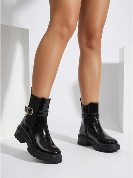 Lakierowane Botki damskie eko skórzane Calivi