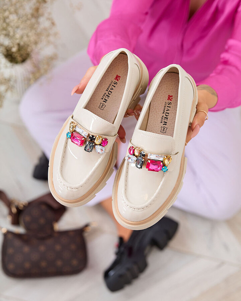 Royalfashion Лаковані кремові мокасини з різнокольоровим камінням Sarin