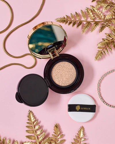 Luxelux Puder prasowany do twarzy w kamieniu z lusterkiem 15 g