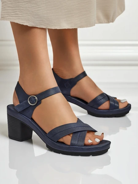 Royalfashion Sandałki damskie na słupku SoleAura