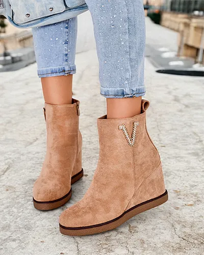 Royalfashion Botki damskie na koturnie Nerias