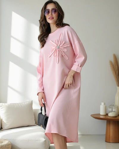 Royalfashion Damska sukienka midi tkaninowa oversize z kwiatem