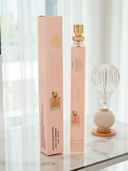 Inspirowana Damska woda perfumowana Club Night Woman