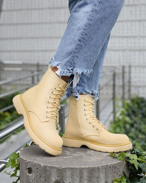 Royalfashion Matowe beżowe botki damskie Kucillo