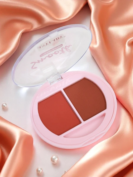 Prasowany róż do policzków kolor Fancy Lush