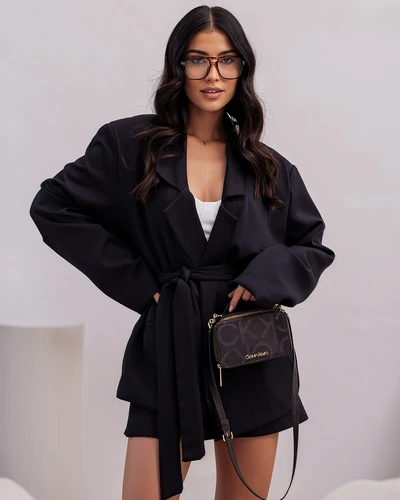 Royalfashion Elegancki damski komplet z wiązaną marynarką i spódnico- spodenkami