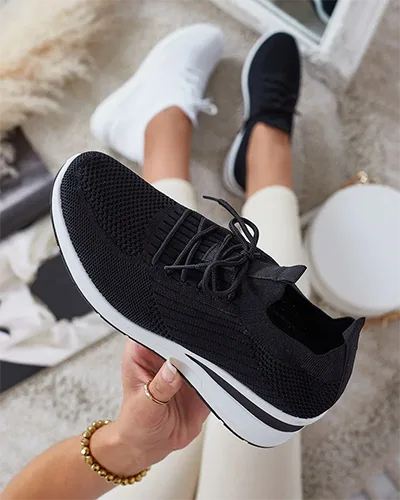 Royalfashion Sportowe buty damskie z ukrytym koturnem Avese