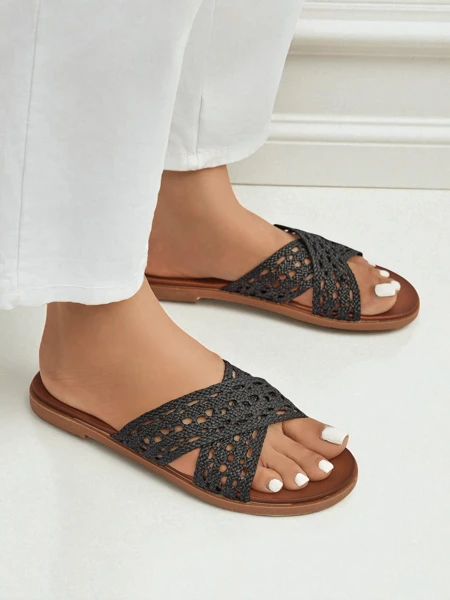 Royalfashion Damskie klapki na płaskiej podeszwie Ella Brooke