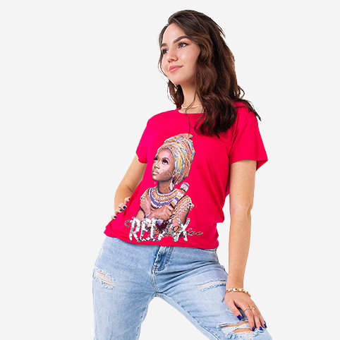 Royalfashion Fuksjowy damski t-shirt z kolorowym printem i cekinami