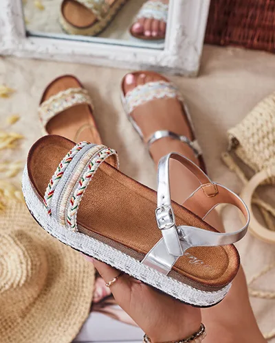 Royalfashion Sandały damskie z haftem Mussir