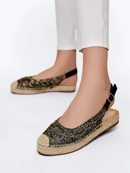 Royalfashion Damskie espadryle z ozdobnym haftem Lici