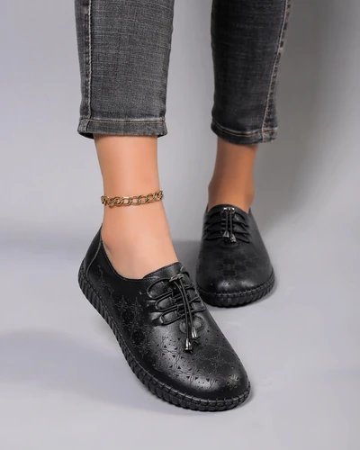 Royalfashion Wsuwane damskie ażurowe półbuty Gofles