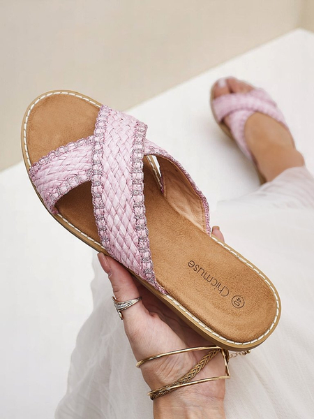 Royalfashion Damskie klapki z plecionymi paseczkami Bornes