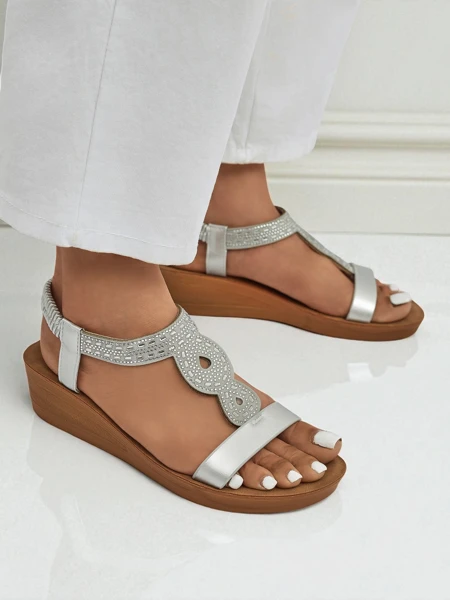 Royalfashion Damskie sandały na koturnie z cyrkoniami Agaya