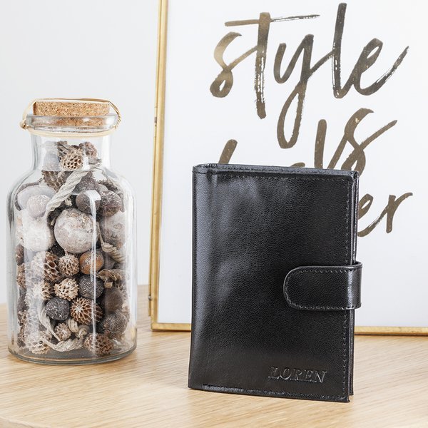 Czarny portfel męski zapinany guzikiem - Akcesoria