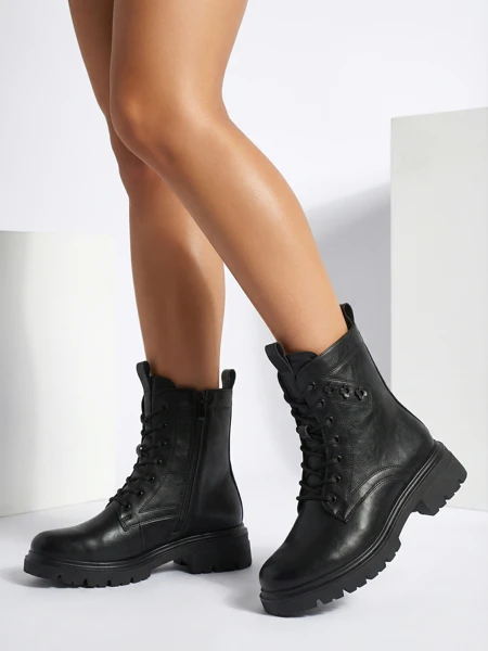 Eko skórzane sznurowane botki damskie Nometa