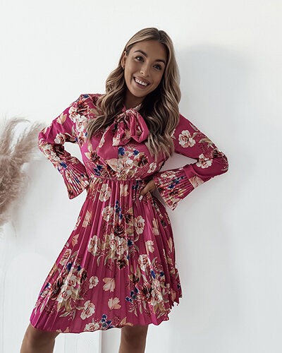 Royalfashion Damska sukienka mini w kwiaty